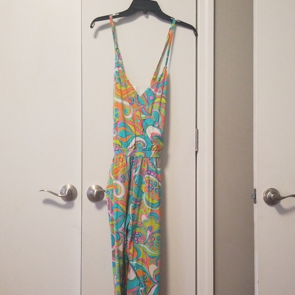 Jumpsuit - Picture 2 of 4